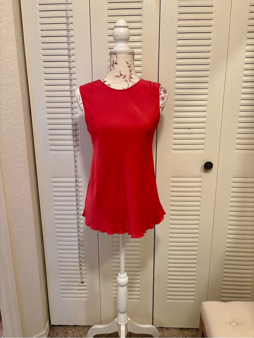 Theory Salmon Color Sleeveless Blouse